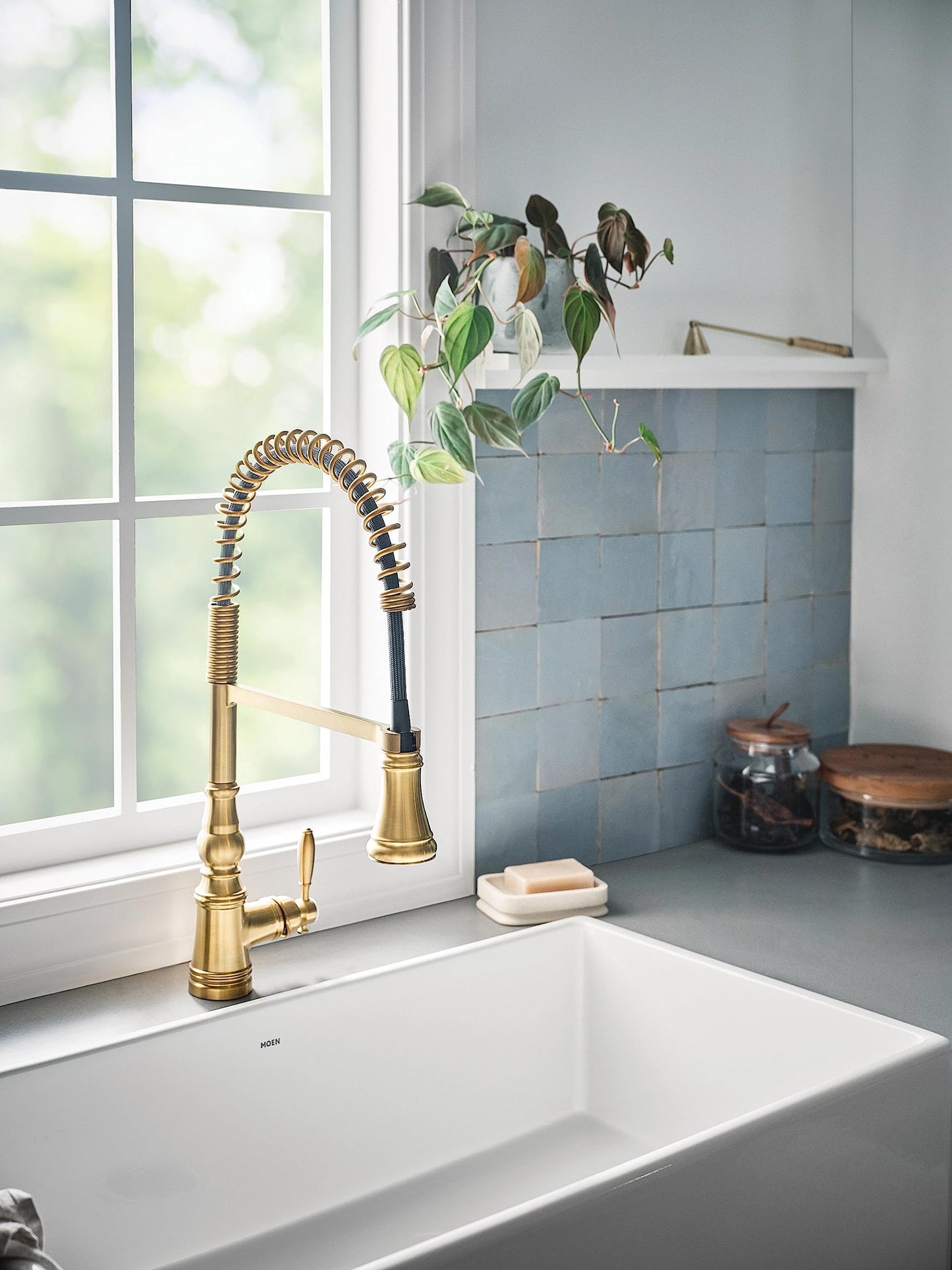 Moen WeymouthBrushed Gold One Handle Pre-Rinse Spring Farmhouse Pulldown Kitchen Faucet with Power Boost for a Faster Clean, S73104BG